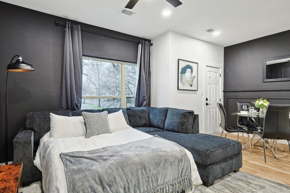 New 2B Townhome Near At&T Global Life 6Flag Arlington Zewnętrze zdjęcie